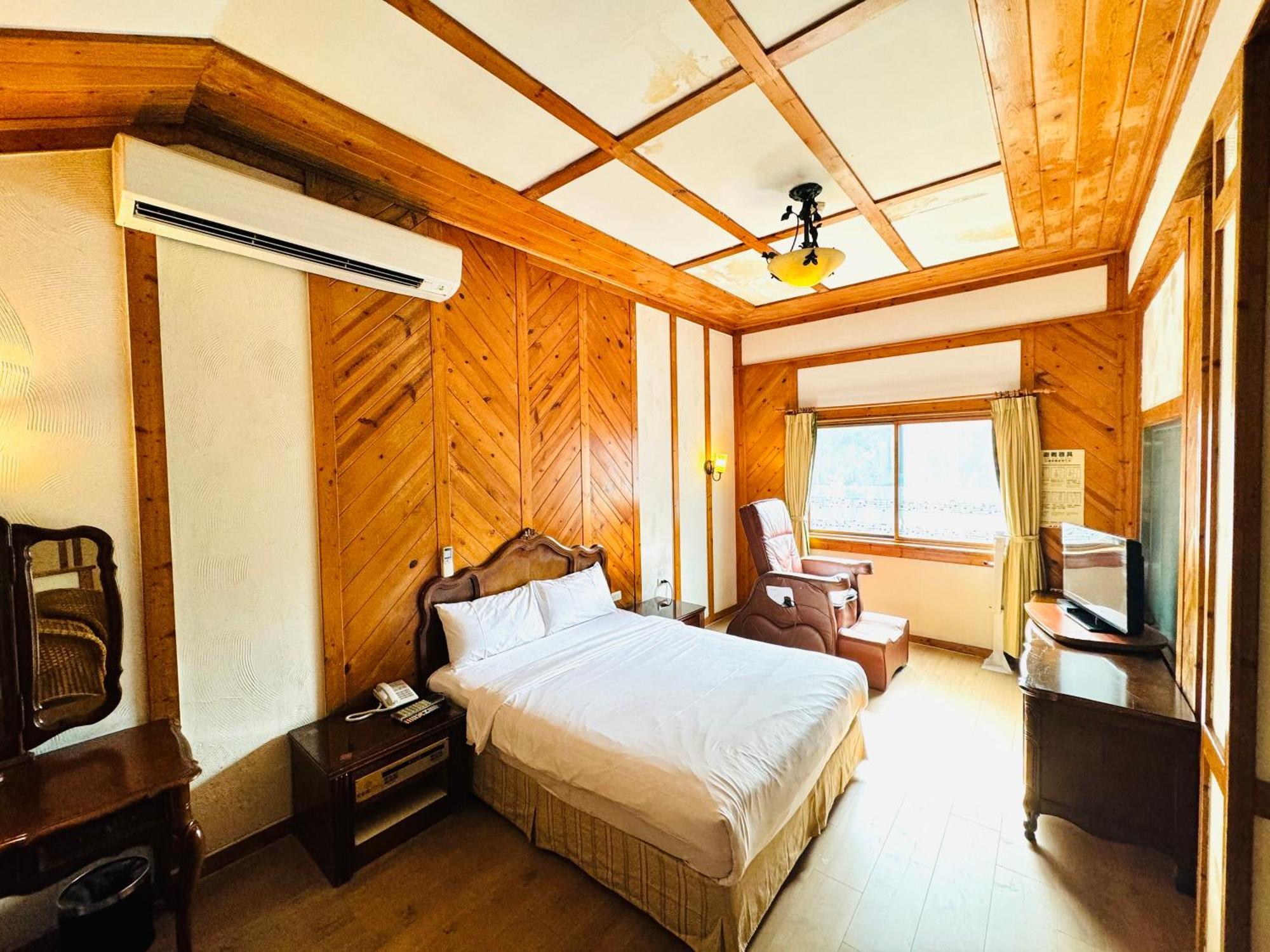 Ivy Motel Chiayi Eksteriør billede