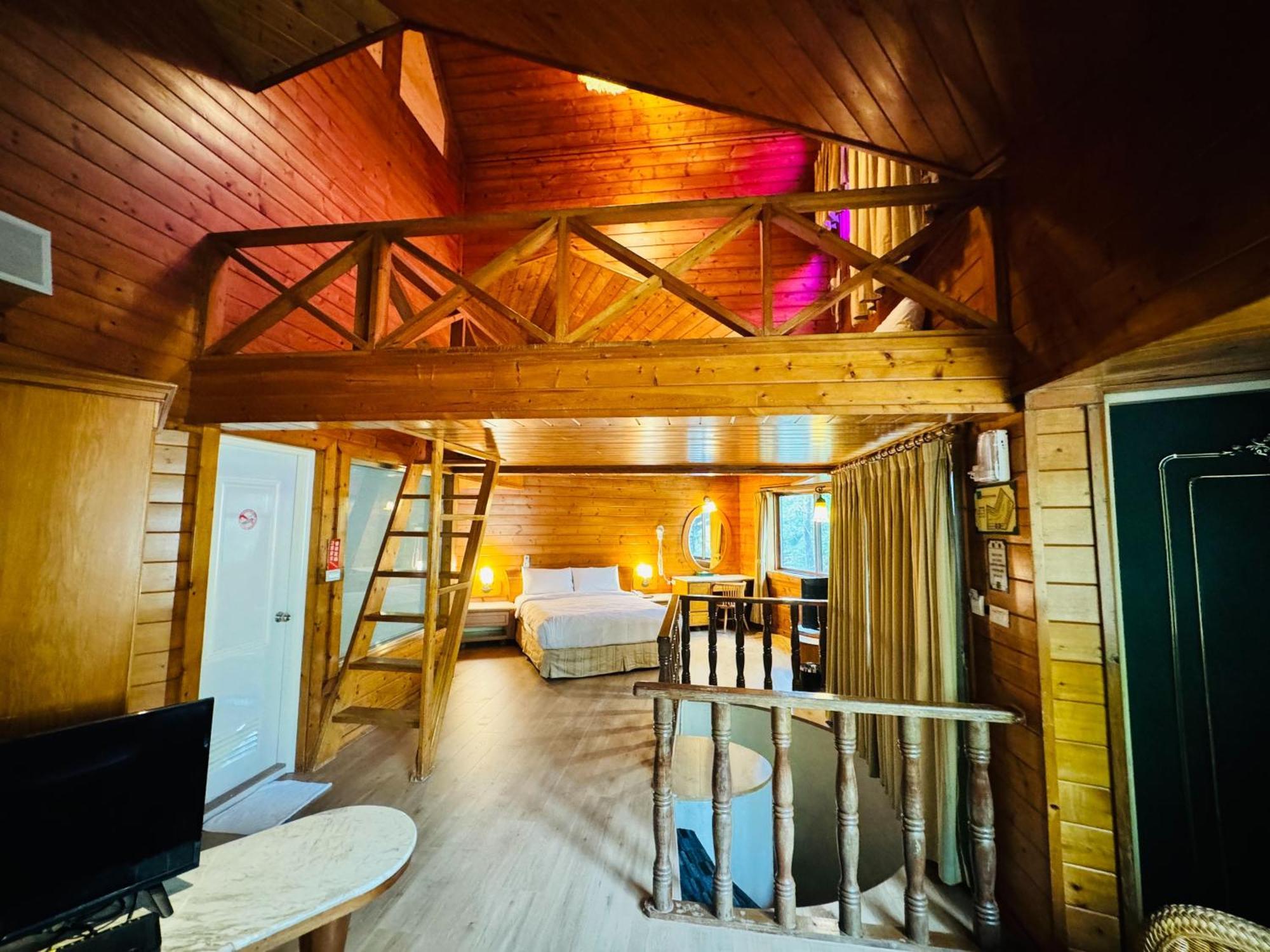 Ivy Motel Chiayi Eksteriør billede